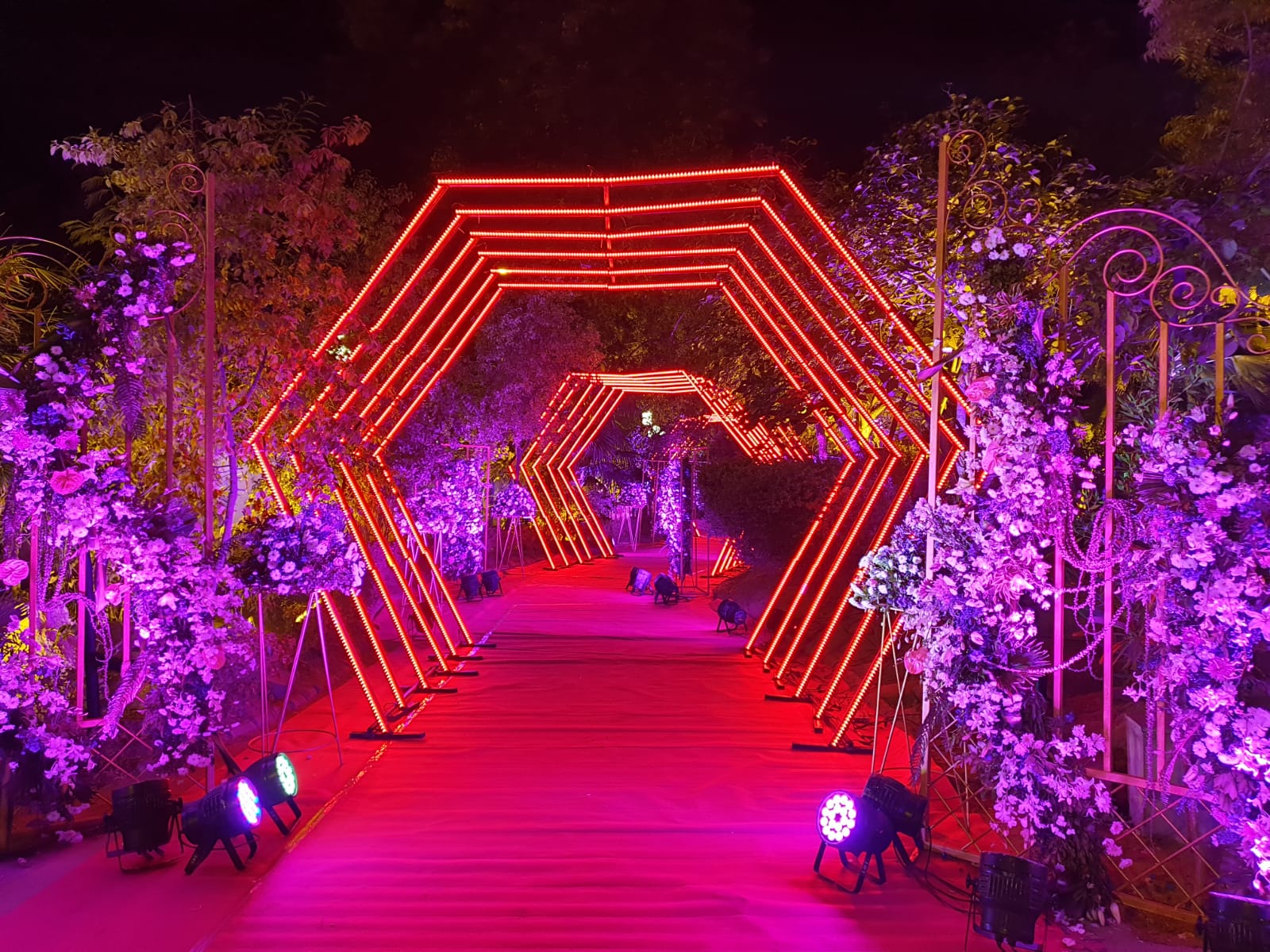 e203ec6a-f3ed-4988-a7e4-a6273782c3e4